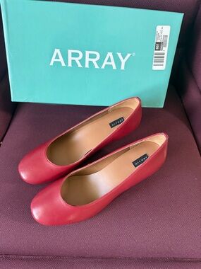 ARRAY Red Leather Ballet Flats - Women's Rounded Toe Slip-On